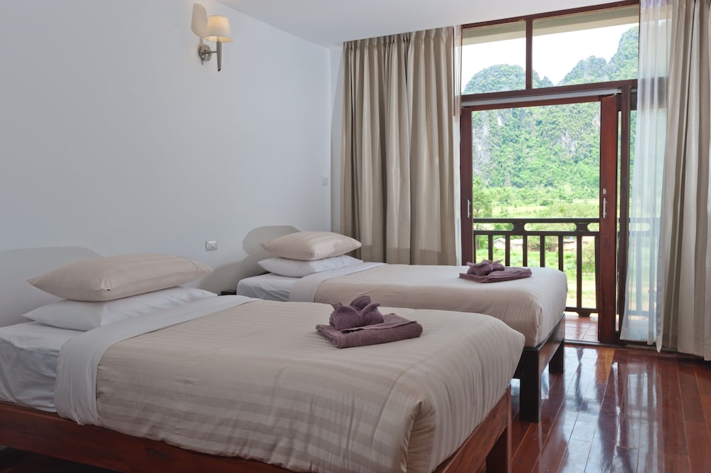Deluxe Plus Twin Room, Balcony, River View