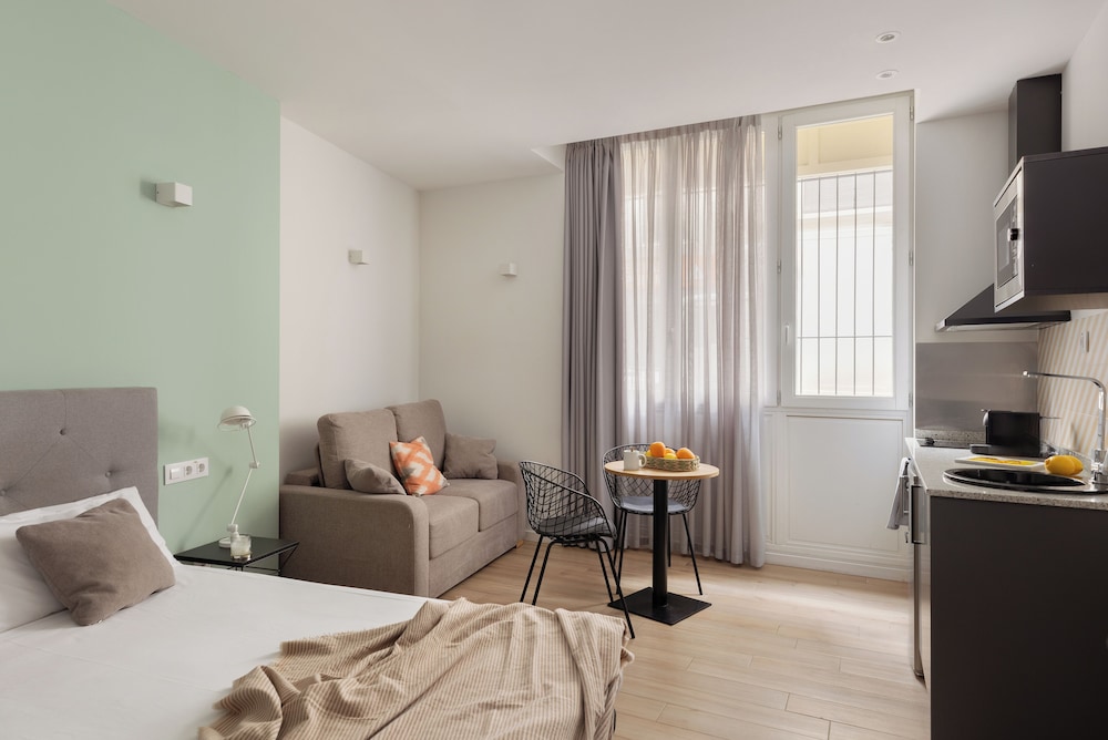 Family Studio, Terrace