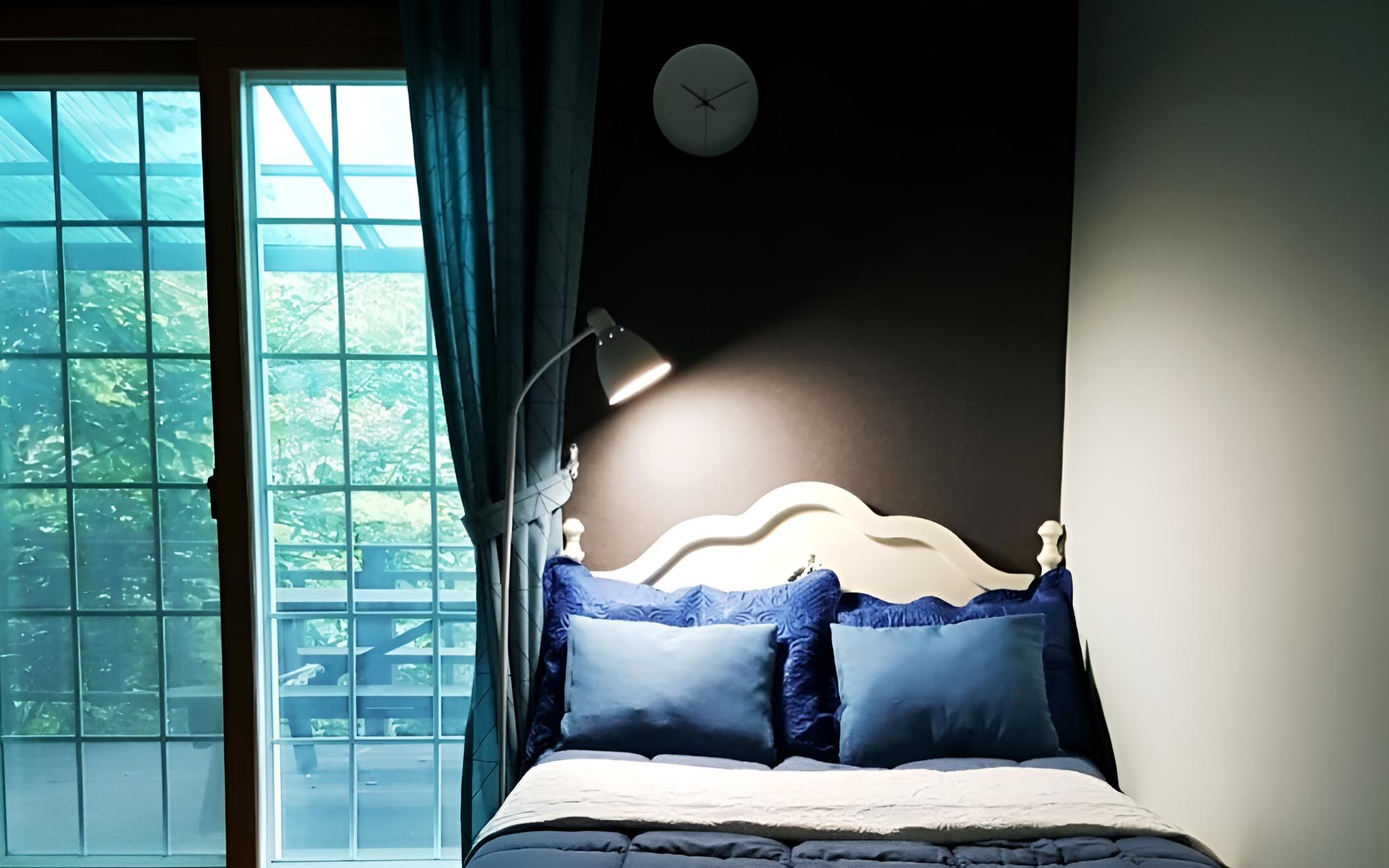 Room (Moon and Stars WITH MOON STAR) photo 3