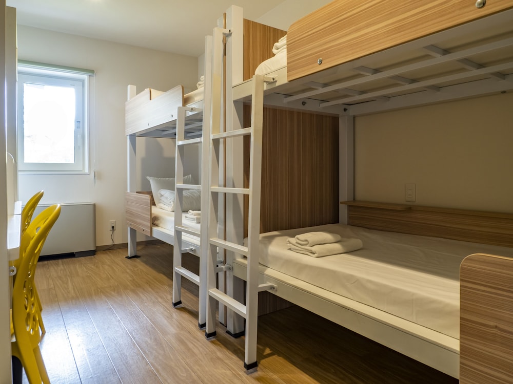 Bed In 4-Bed Male Dormitory Room photo 1