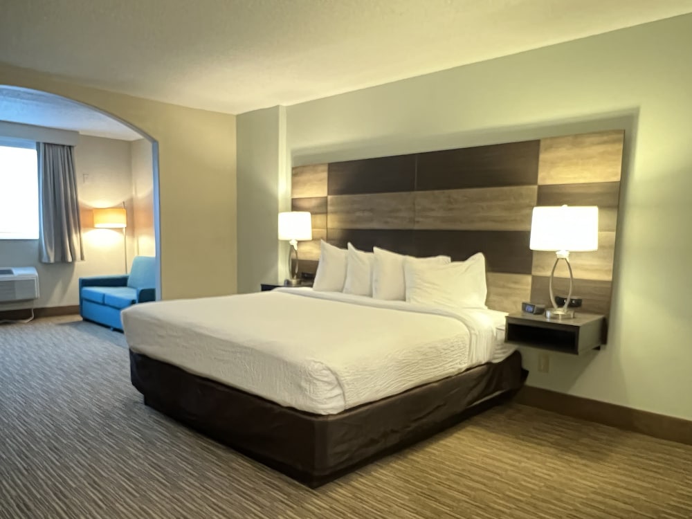 Suite, 2 Bedrooms, Non Smoking photo 2