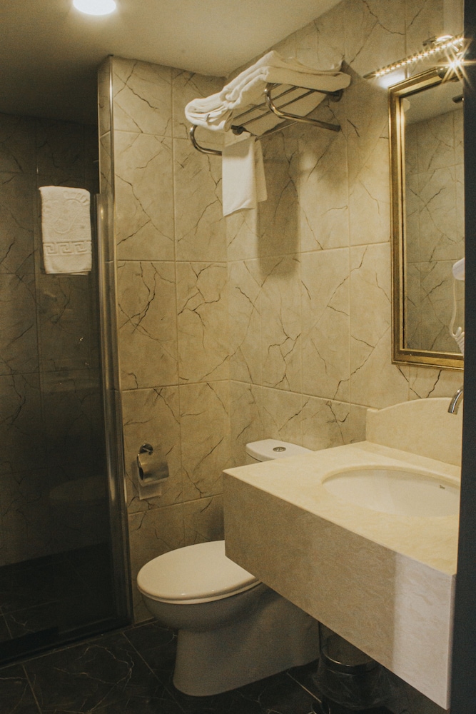 Standard Triple Room photo 3