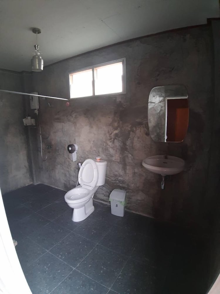 Family House photo 3