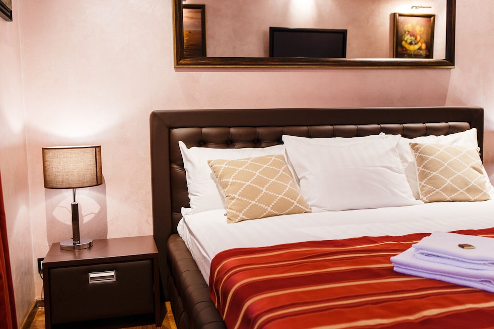 Business Suite photo 3