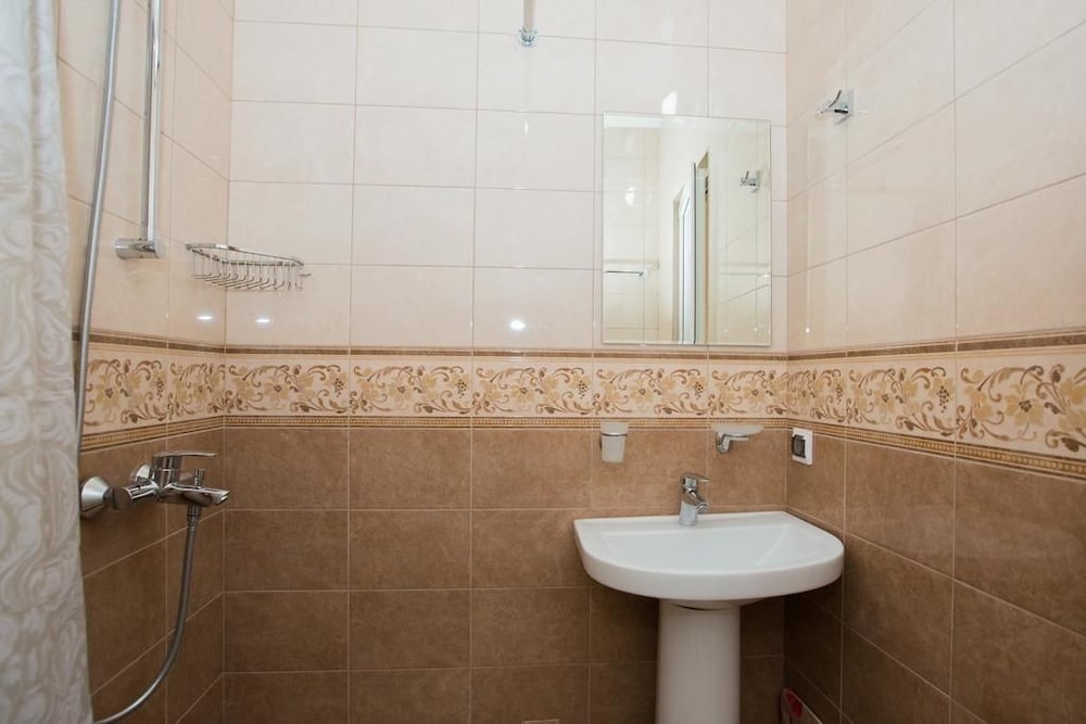Standard Triple Room photo 2