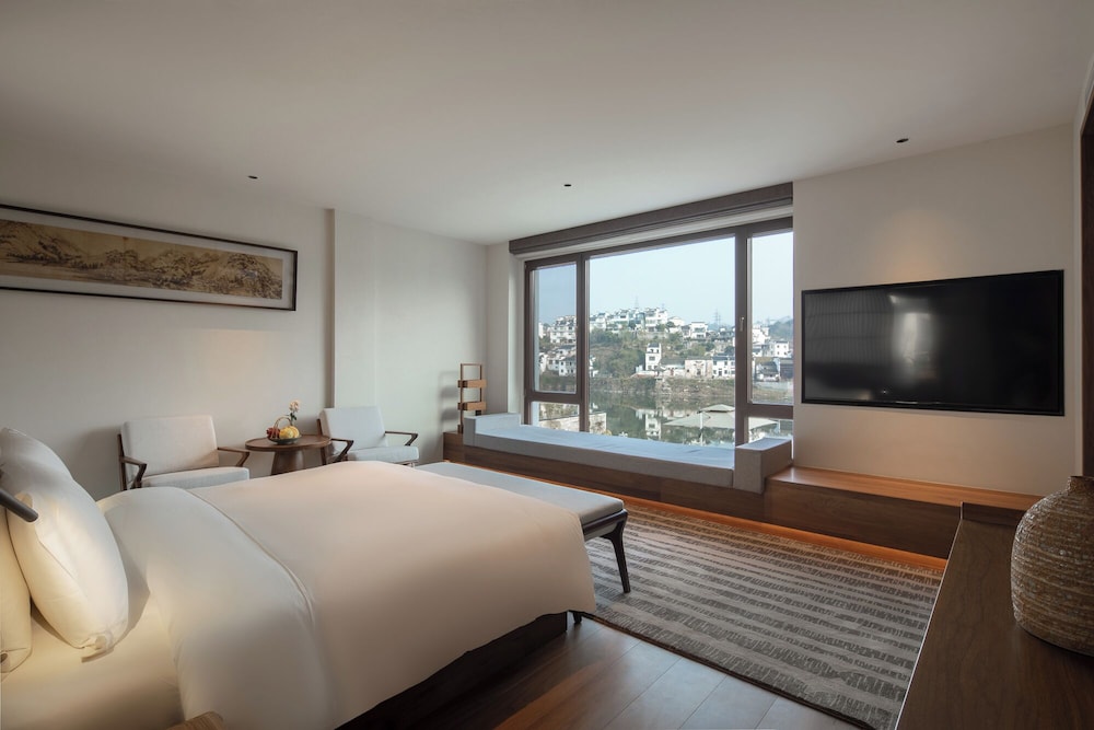 Luxury Double Room, River View photo 2