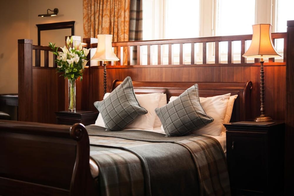 Feature King Room photo 1