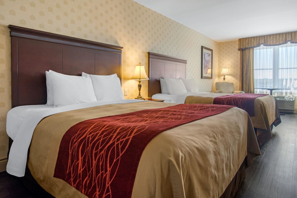 Standard Room, 2 Queen Beds, Non Smoking - Photo 5