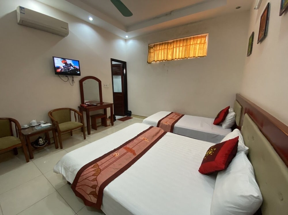 Deluxe Triple Room photo 3