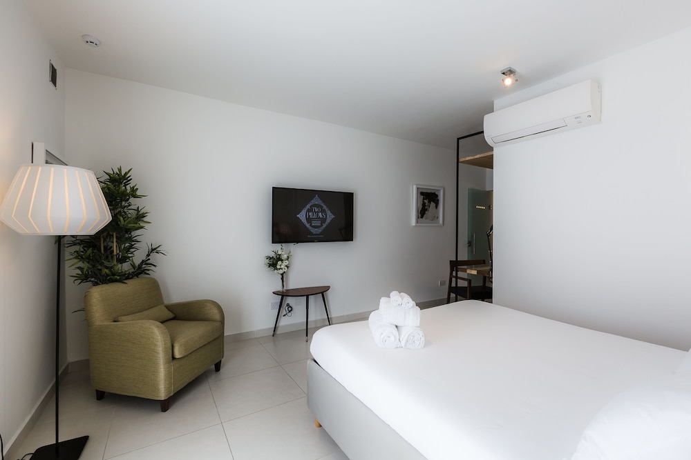 Junior Penthouse, Partial Sea View photo 3