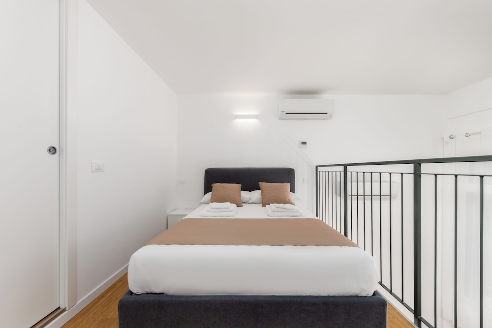 Superior Duplex