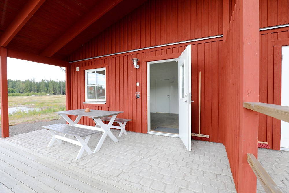 Cabin photo 1