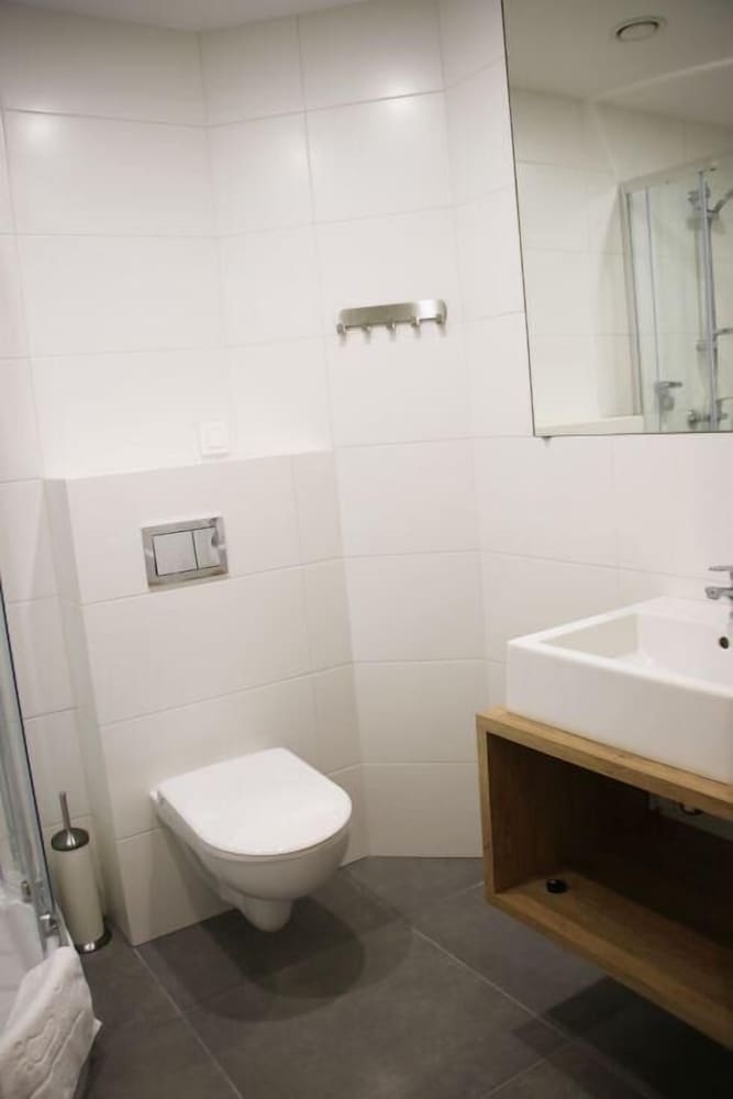 Triple Room - Photo 9