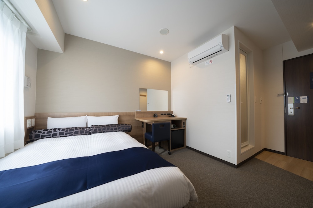 Standard Double Room - Photo 7