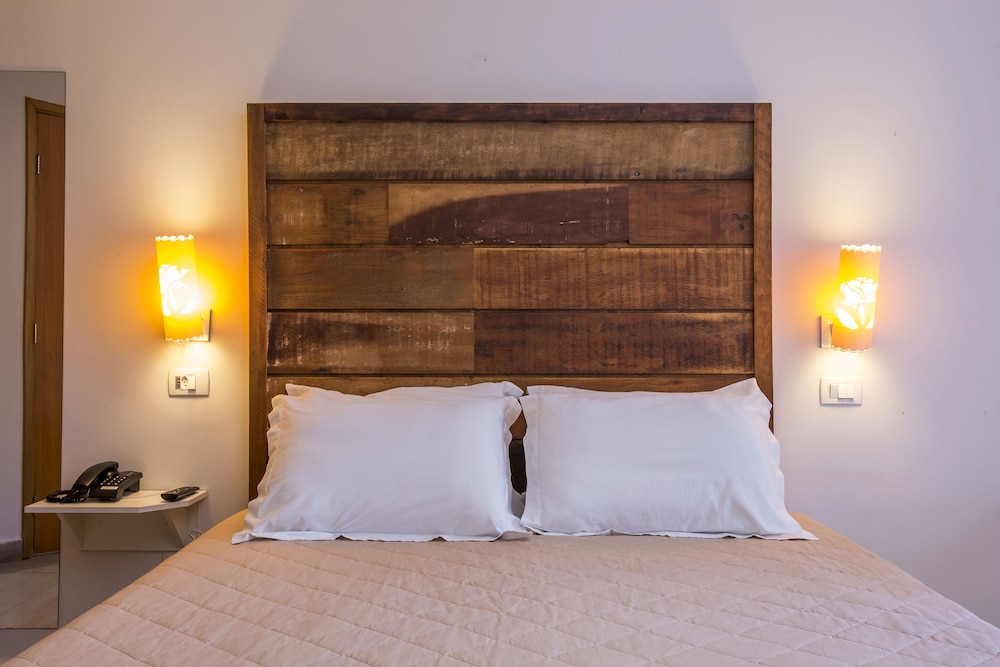 Standard Twin Room photo 1