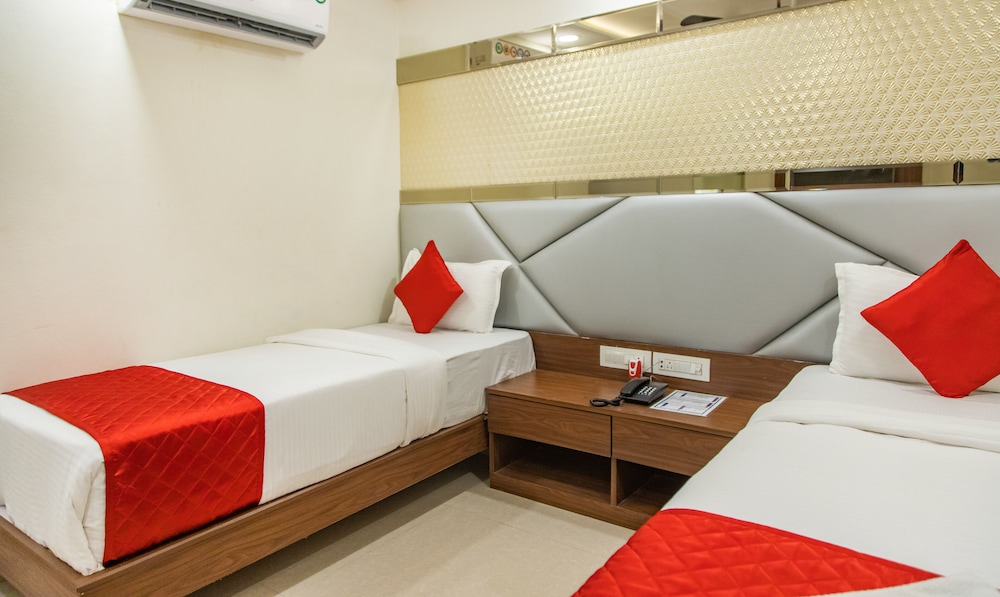 Deluxe Triple Room - Photo 8