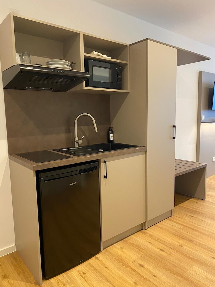 Comfort Double Room, Kitchenette photo 3