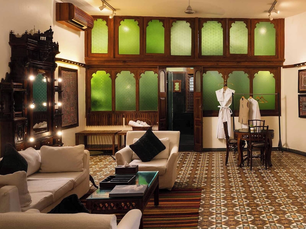 Heritage Magnum Suite - Photo 2