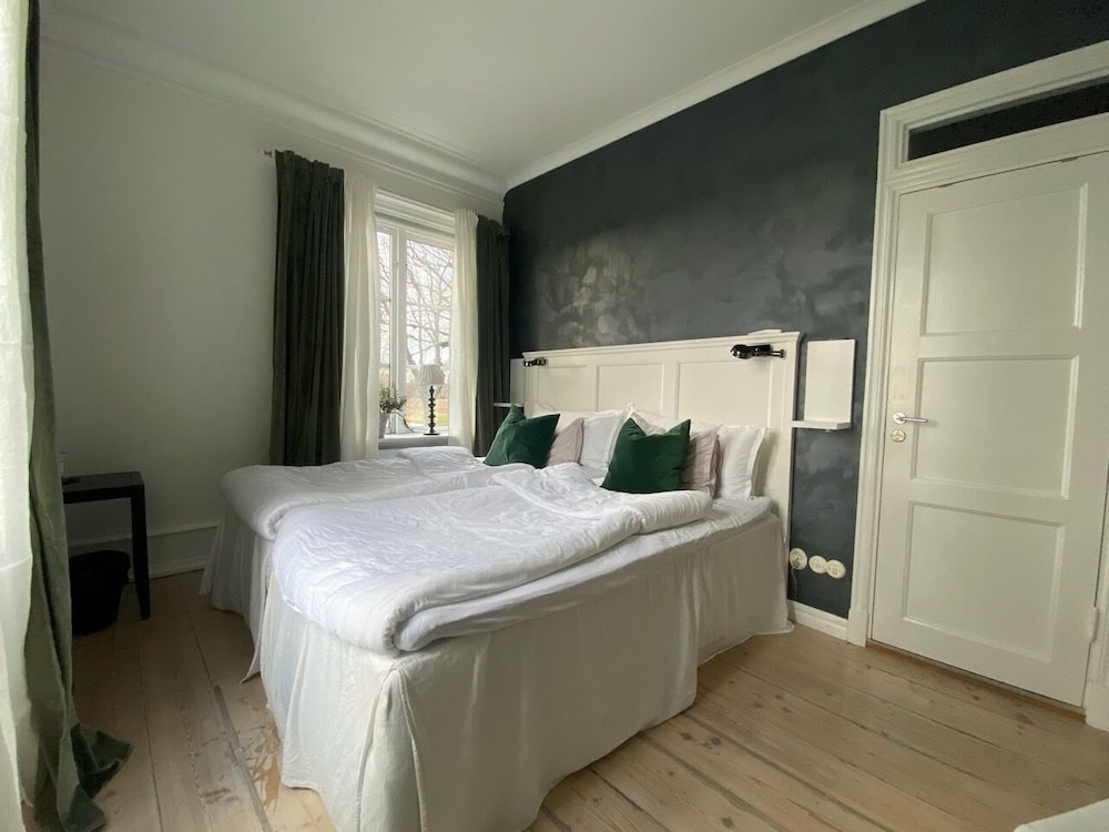 Classic Double Room - Room 3