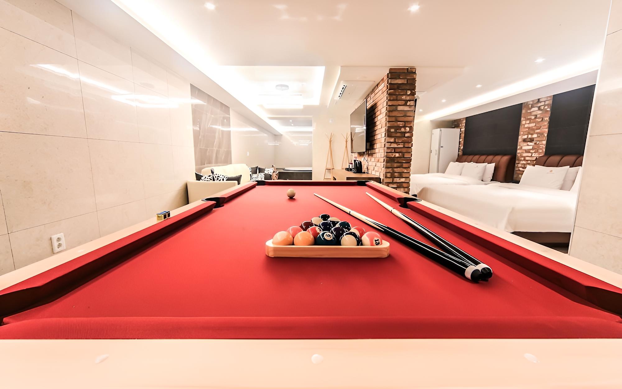 Room (Family Room (reservation directly wit) - Photo 8