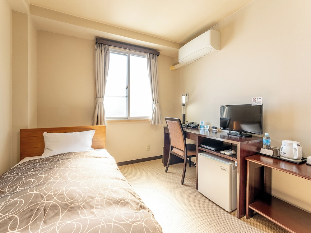 Single Room, Shared Bathroom, Non Smoking