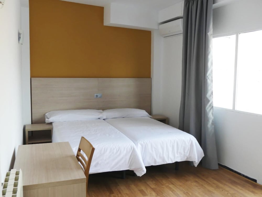Standard Double Room photo 3