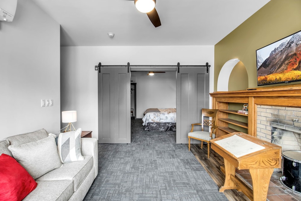 The Green Suite photo 1