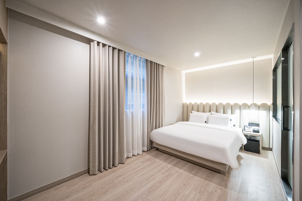 Luxury Room