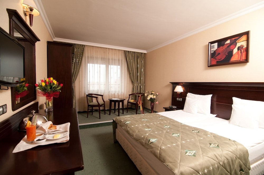 Deluxe Single Room