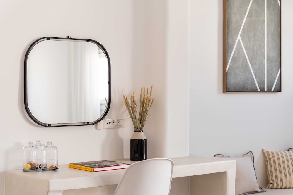 Suite Caldera View with Outdoor Mini Private Pool Quadruple - Photo 2