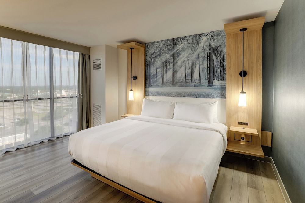 Room, 2 Queen Beds - Photo 8
