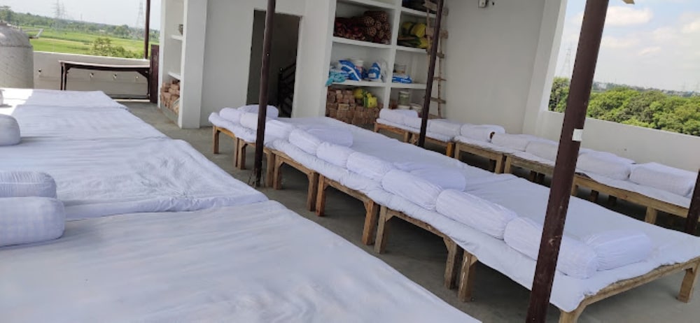 Classic Shared Dormitory, City View photo 2