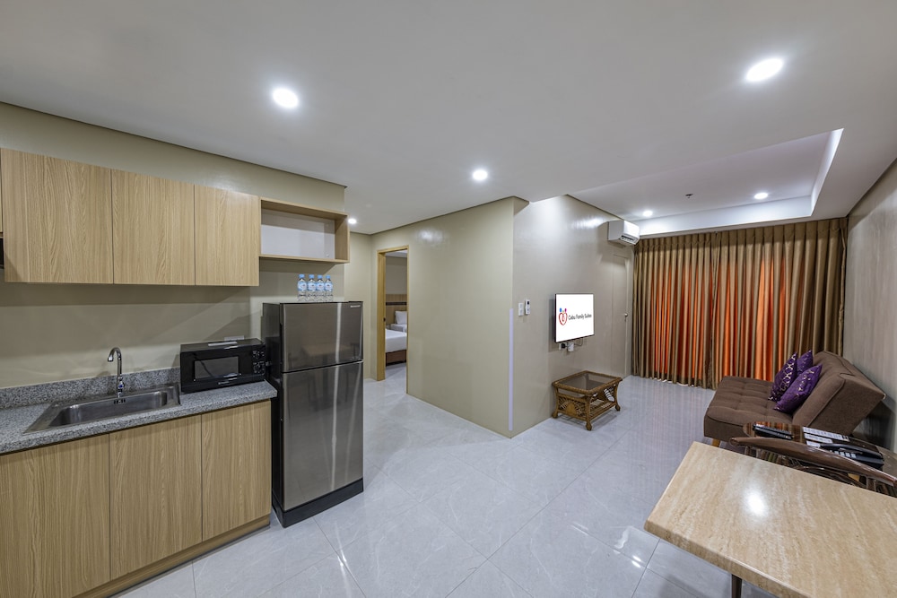 Family Room - Photo 4