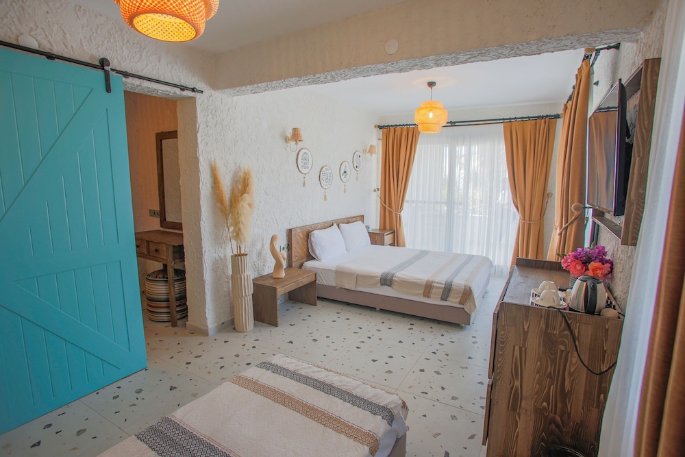 Family Room, Sea View photo 1