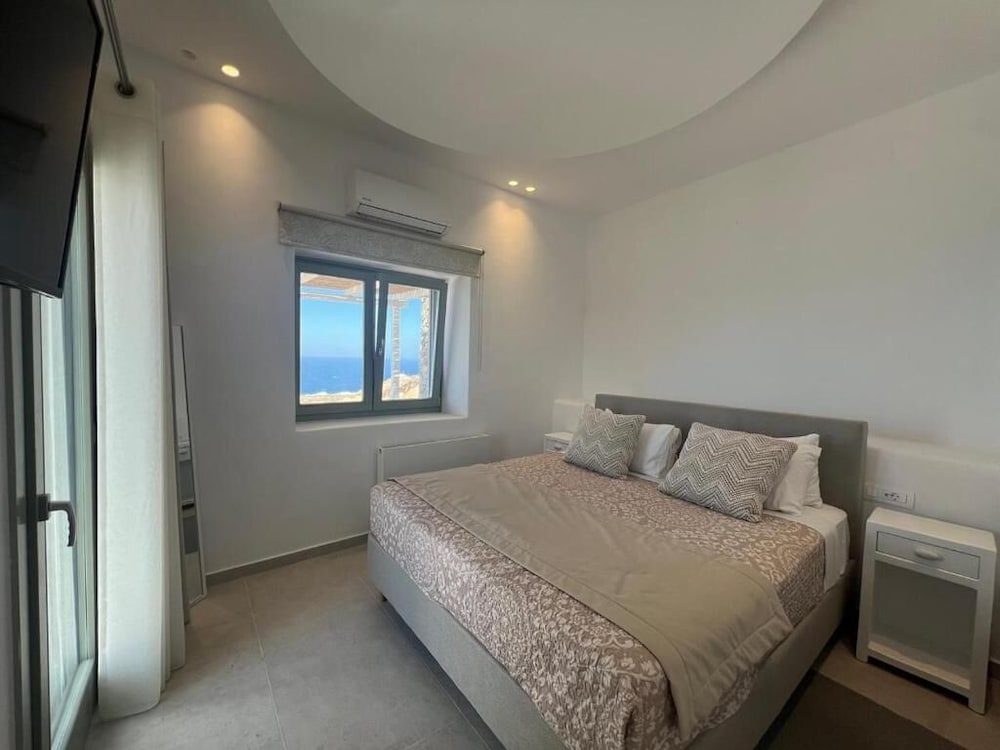 Blue Sky Holiday Apartment