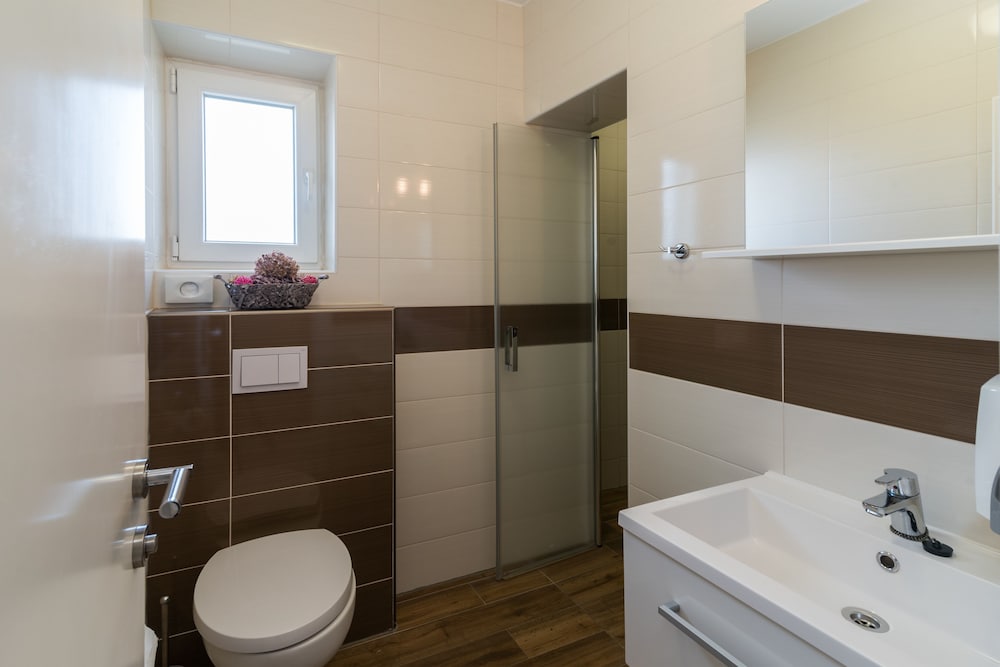Standard Double Or Twin Room, Partial Sea View photo 2