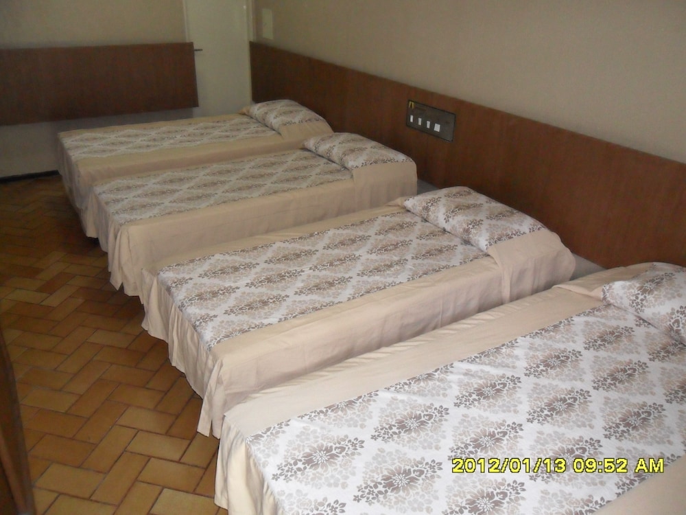 Executive Room - Photo 4