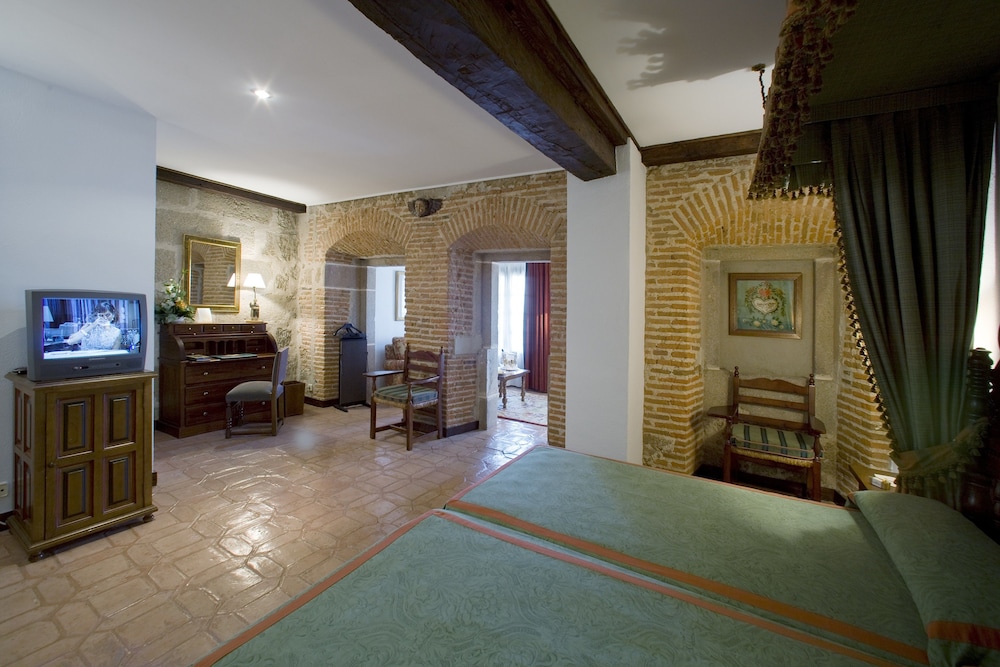 Superior Twin Room - Photo 6