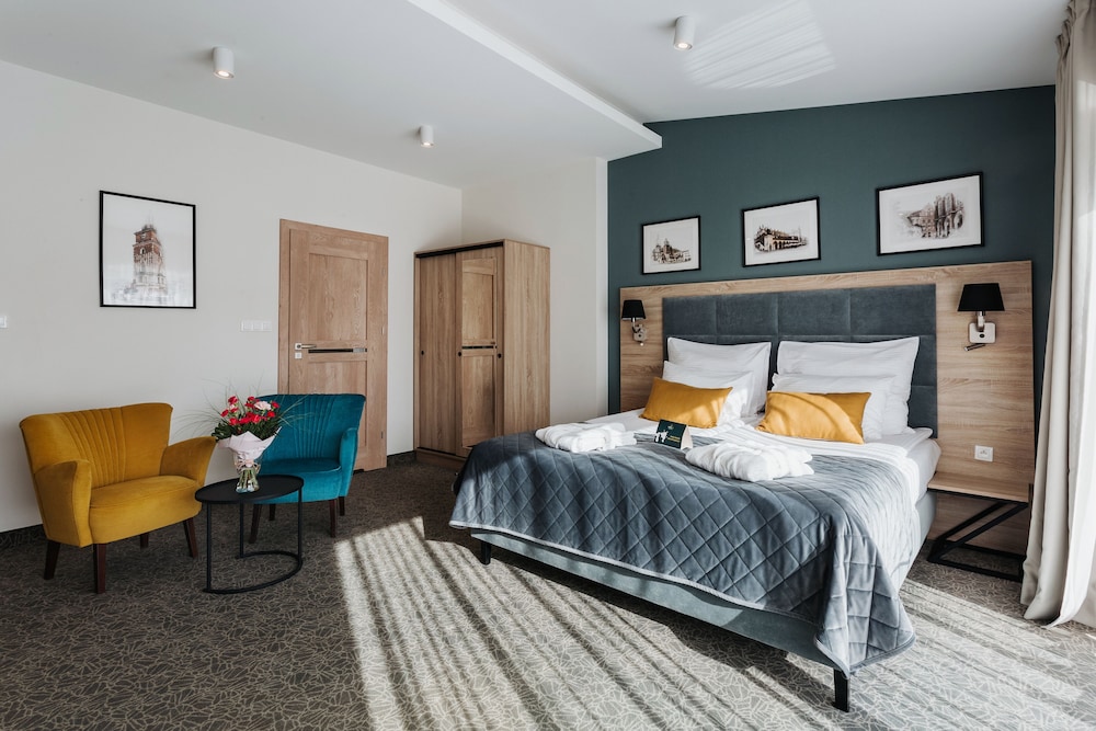 Deluxe Double Room, 1 King Bed photo 1