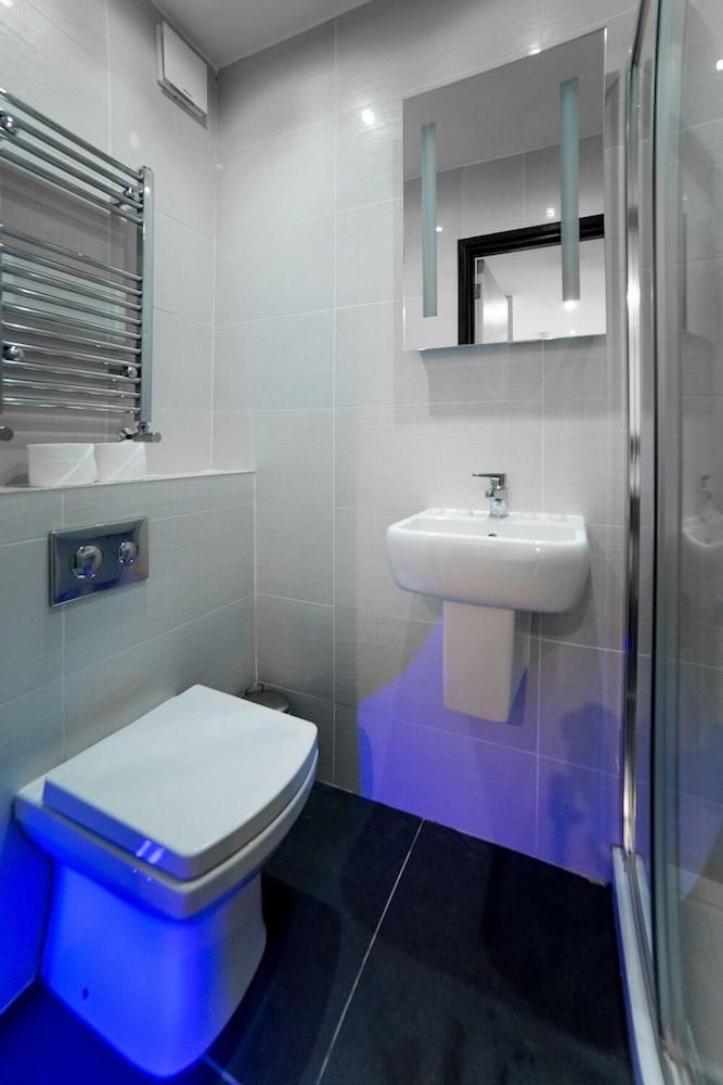 Superior Apartment, 1 Bedroom (Sleeps 3) photo 2