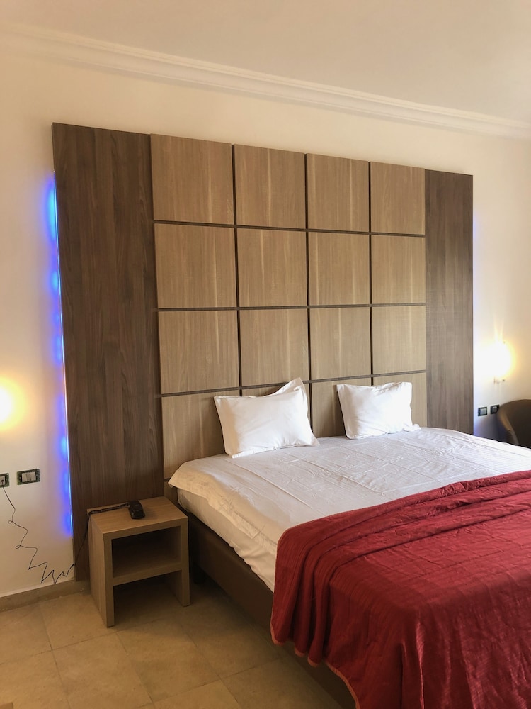 Deluxe Double Room photo 2