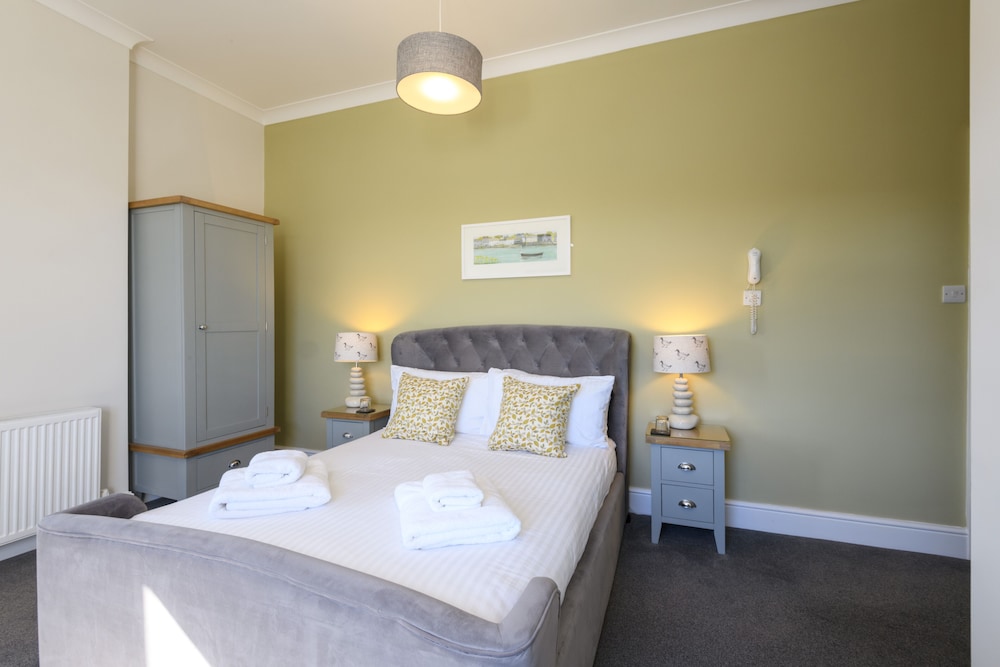 Superior Room, 1 Double Bed, Non Smoking, Sea View photo 2