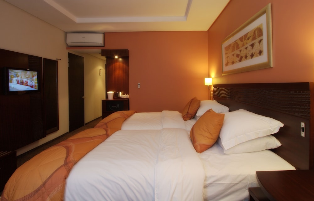 Twin Room, Non Smoking photo 1