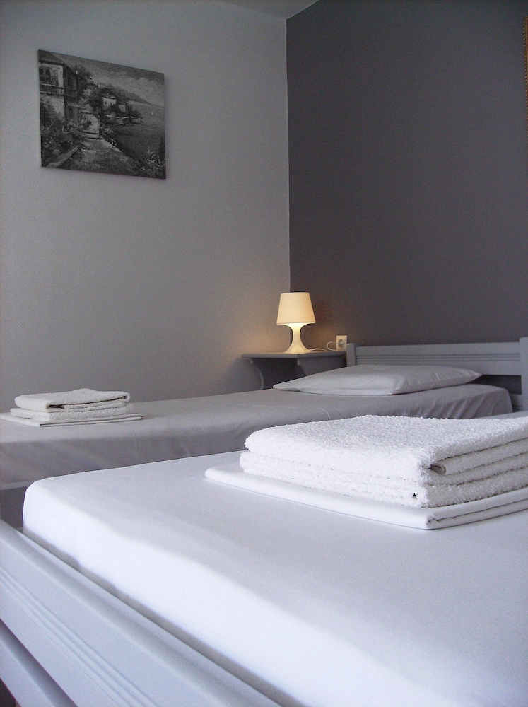 Triple Room (Studio) photo 2