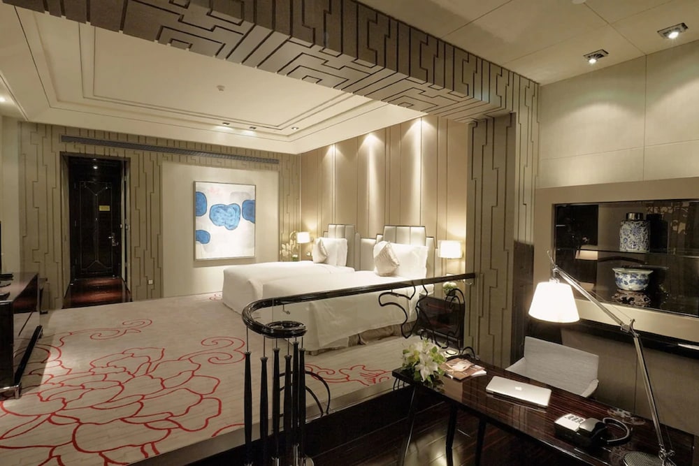 Business Room with Twin Beds