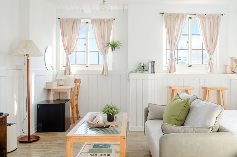 Superior Double Room - Photo 2