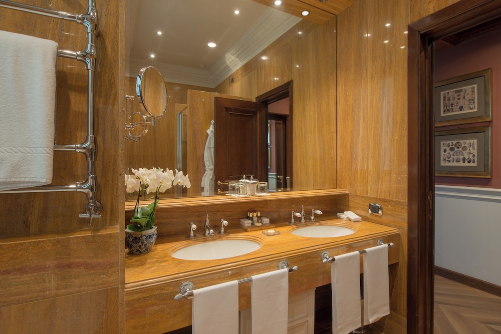 Junior Suite - Photo 10
