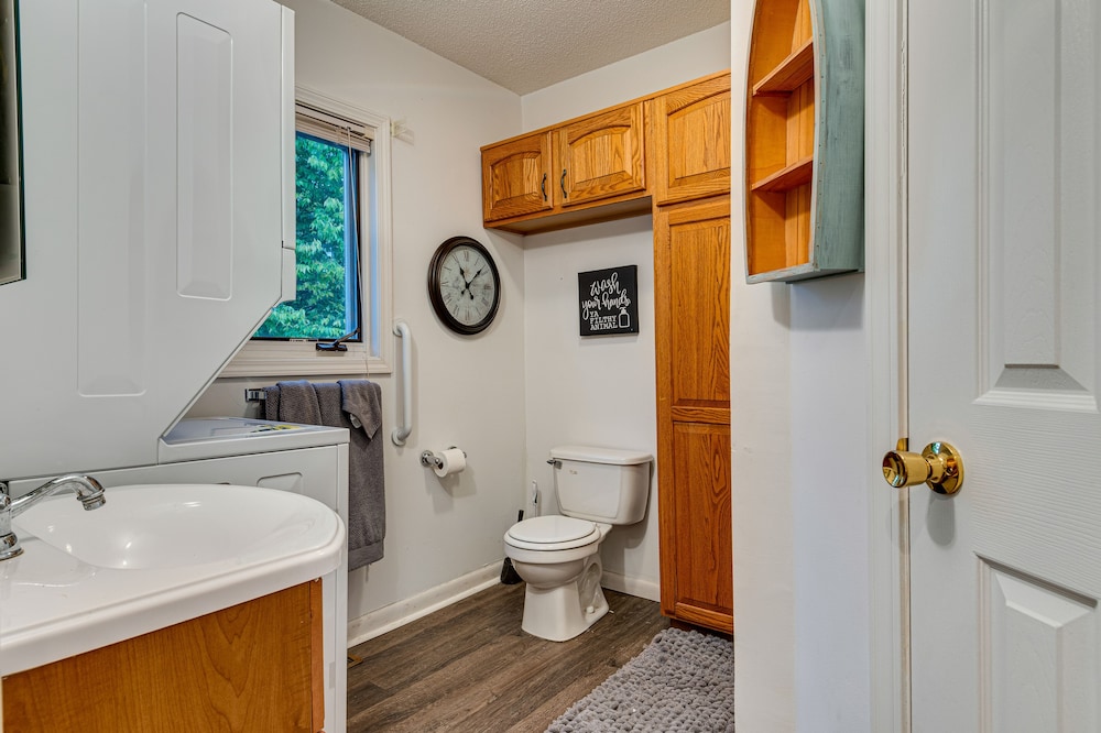 House (2 Bedrooms) photo 2