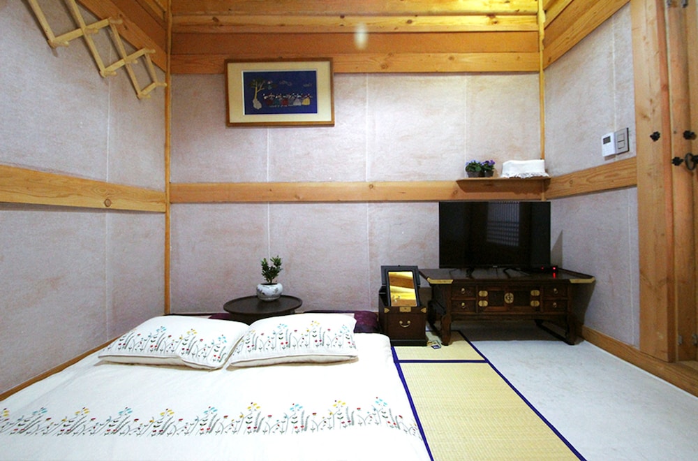 House photo 2