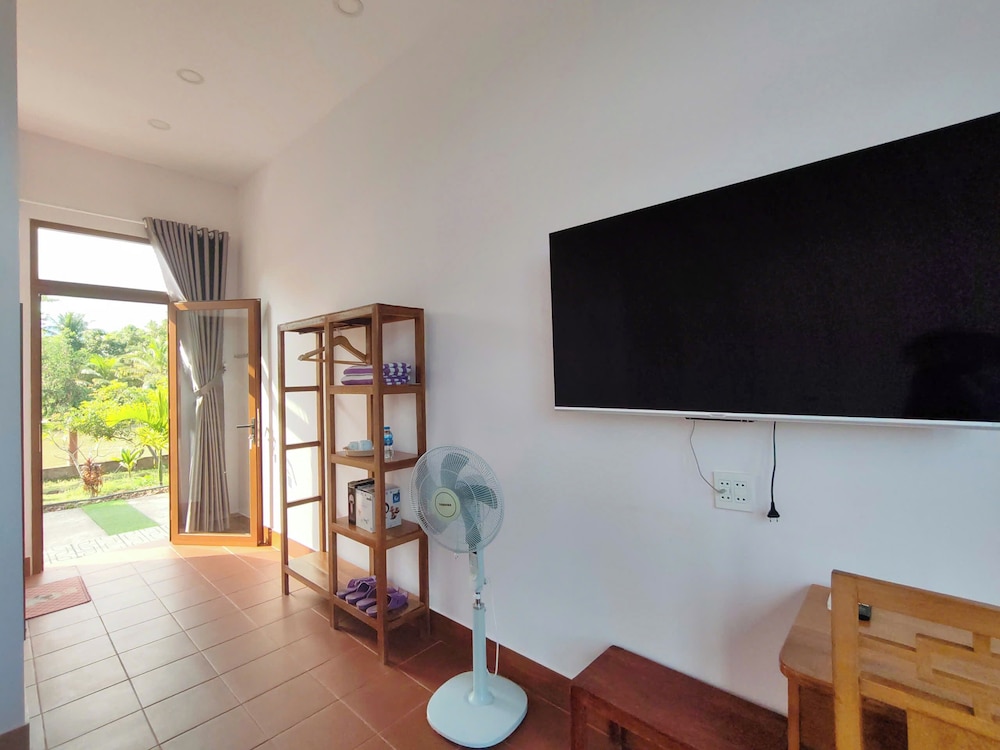 Standard Room, River View photo 3